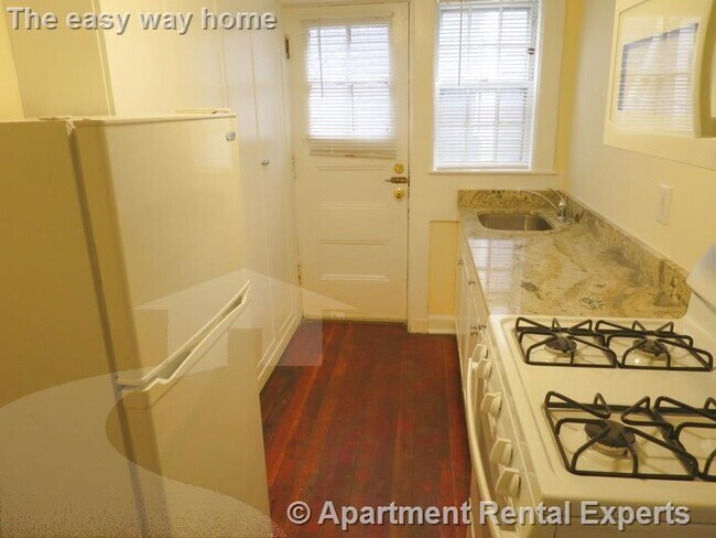 38 Gibson St unit 6B, Cambridge, MA 02138 - photo 4