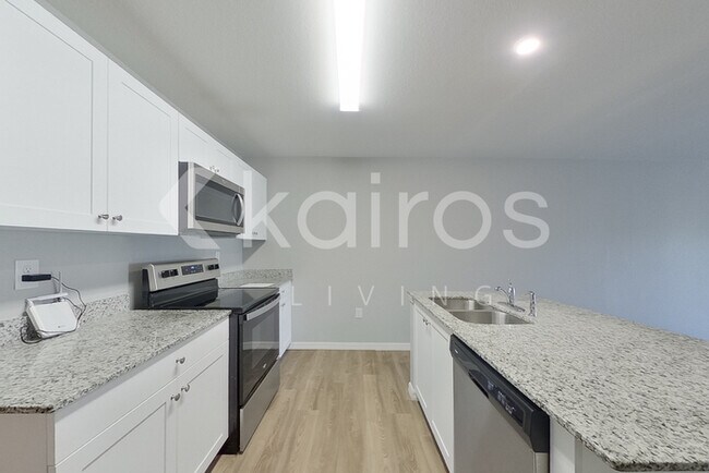 18328 Gibraltar Ln, Lehigh Acres, FL 33936 - photo 6