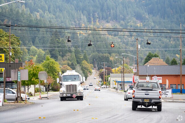 Drain is the closest town to the Curtin neighborhood.