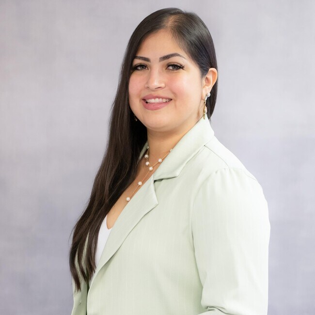 Sully Cadengo Real Estate Agent in Rockford, IL