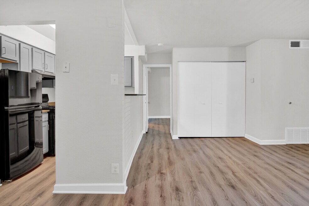 Autumn Woods 5033 57th Ave, Bladensburg, MD