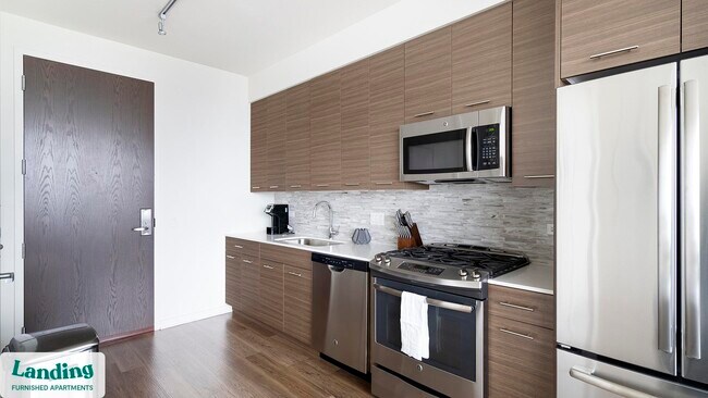 347 W Chestnut St unit 2504.1404624, Chicago, IL 60610 - photo 4