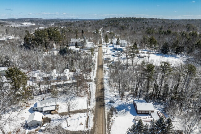 Quiet streets line the tranquil neighborhood of Greene.