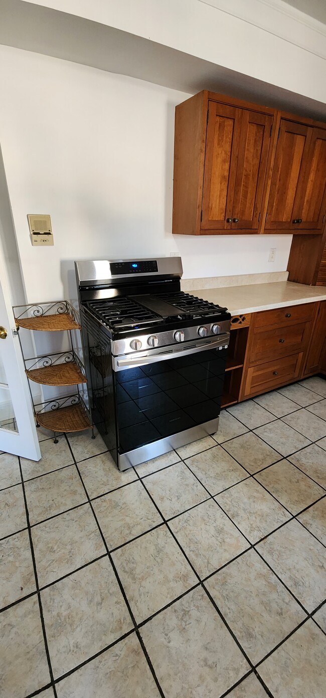 501 Fairmount Ave unit 3, Philadelphia, PA 19123 - photo 5