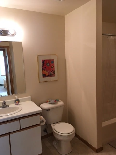 Morningside Orchard Apartments, Oconomowoc, WI 53066 - photo 4