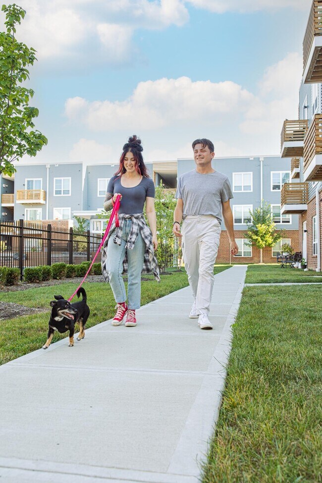 Graceland Flats, Columbus, OH 43214 - photo 6