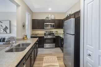 1241 Ritter St, North Aurora, IL 60542