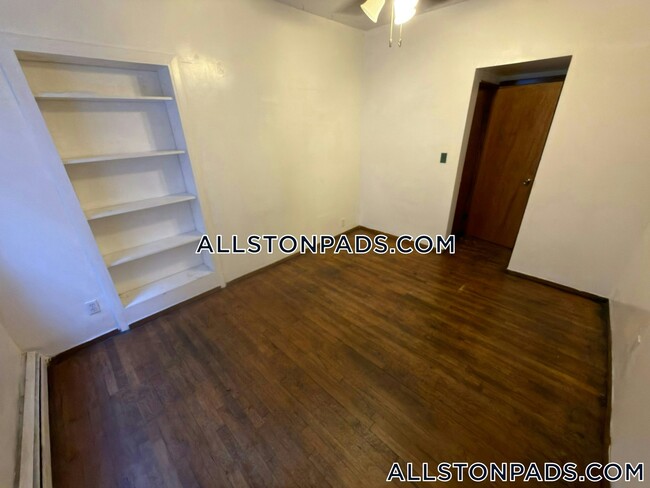 46 Park Vale Ave unit 3-S26, Allston, MA 02134 - photo 6