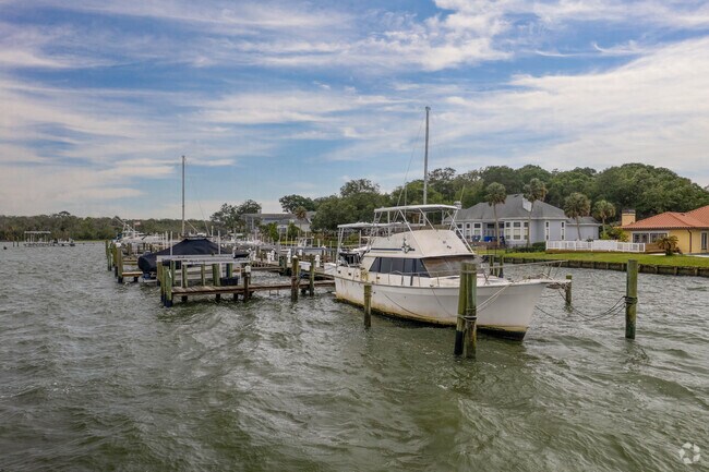Many residents of the Gilmore-Beacon Hills neighborhood own boats.