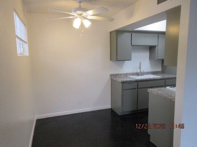 198 W Mariposa St, Phoenix, AZ 85013 - photo 4