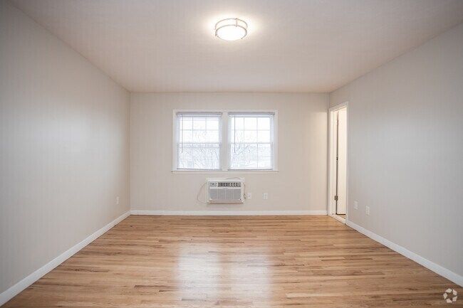 Kings Gate West, Camillus, NY 13031 - photo 4