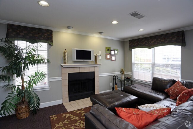 Breckenridge Condominiums, Gaithersburg, MD 20879 - photo 6