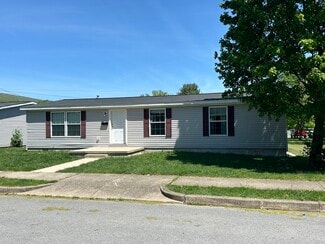 231 E Walnut St, Mount Union, PA 17066