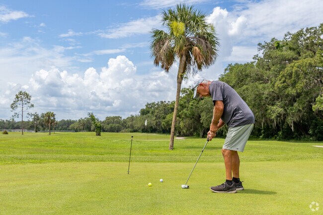 Zephyrhills Golf Course near Zephyrhills North welcomes players with public tee times and memberships.