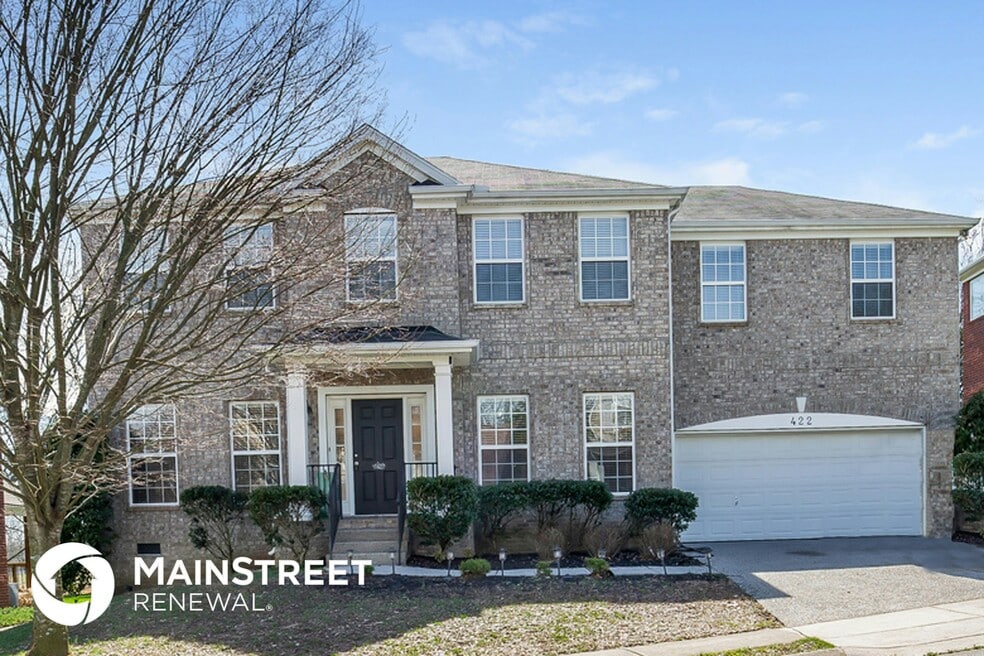 422 Laurel Hills Dr, Mount Juliet, TN 37122 - photo 1