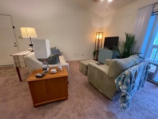 403 Berryfield Ln Unit Apartment J, Blacksburg, VA 24060