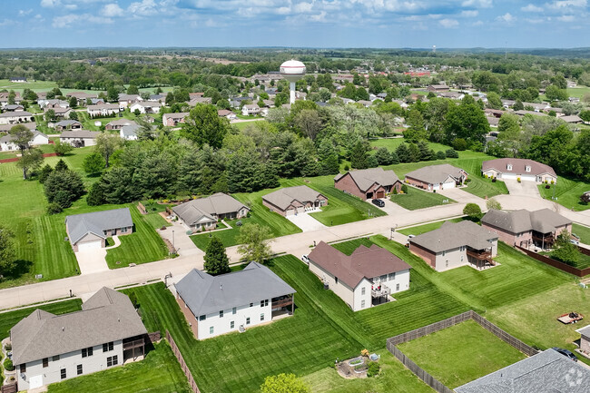 Jackson’s neighborhoods feature timeless mid-century architecture.