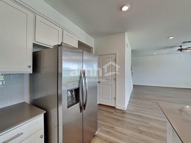 5421 Grindstone Run, Bradenton, FL 34211 - photo 4