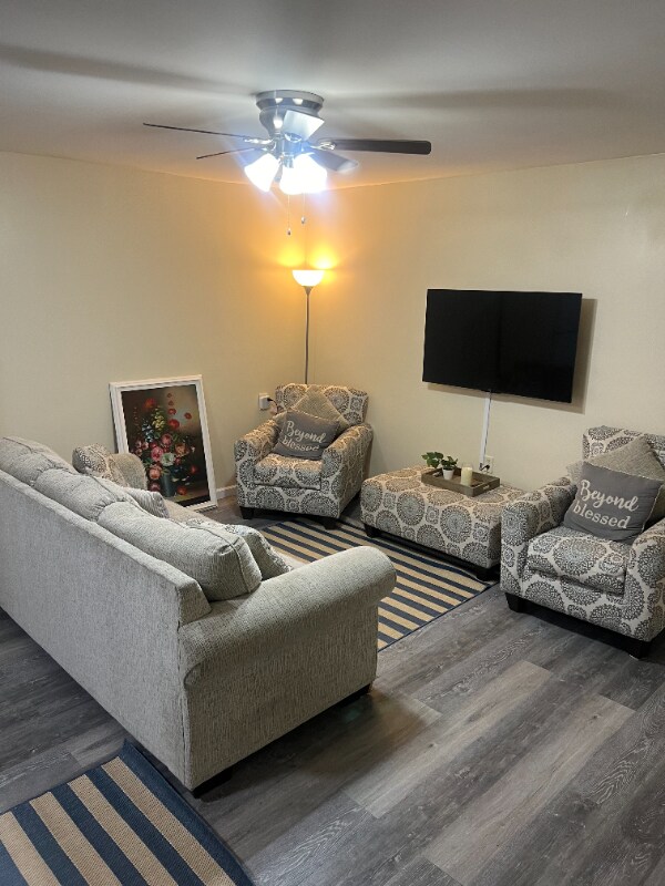 2890 Parkwood Rd unit 1, Snellville, GA 30039 - photo 3