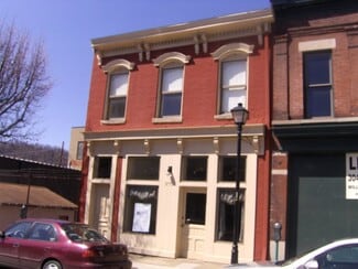 2215 Market St Unit 2215 Market, Wheeling, WV 26003