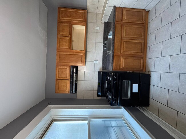 230 Roseville Ave Unit 201, Newark, NJ 07107