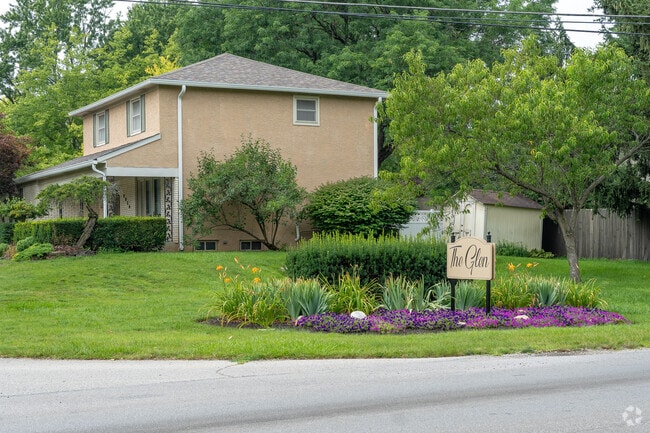 Residents and visitors alike are welcomed to Highpoint-Glen with well kept landscaping and manicured lawns.