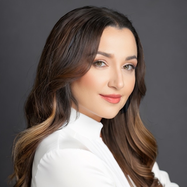 Agent Photo