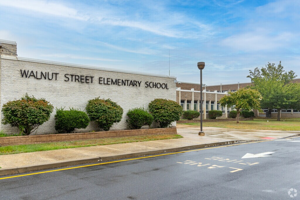 Welcome to Walnut Street Elementary School in New Jersey.