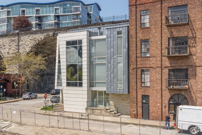 Modern townhomes in West Bank are highly coveted and rarely come on the market.