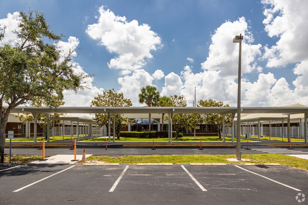 Pelican Marsh Elementary School in Naples has parking in front of the building.