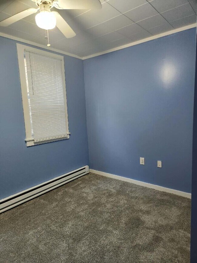 607-615 Main St unit Hobart Haven in Cats, Hobart, NY 13788 - photo 5