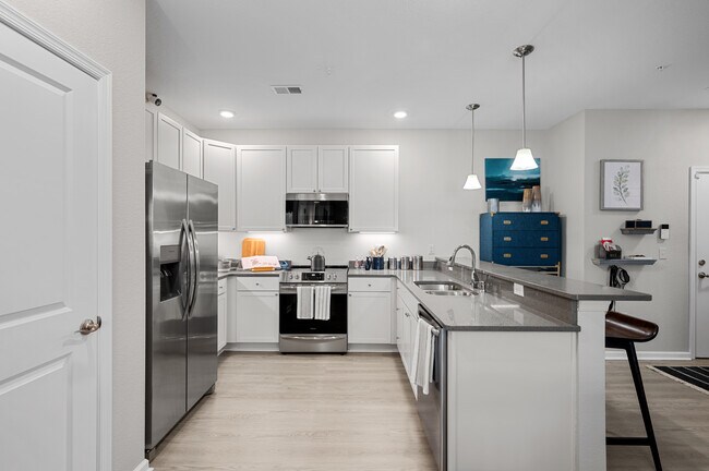 Guilford at Spence Crossing, The Addison Plan unit 36459502, Virginia Beach, VA 23456 - photo 4