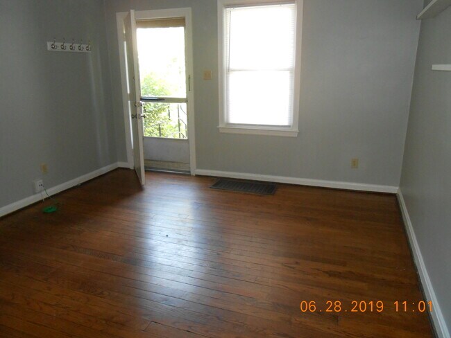 1343 Ida Ave unit B, Columbus, OH 43212 - photo 5