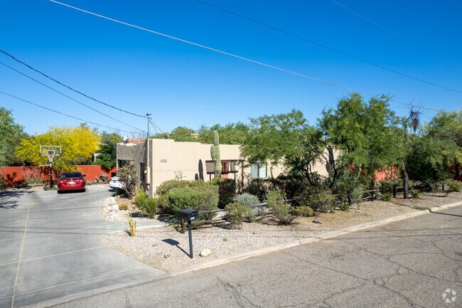 Pueblo style homes are common in Cabrini.