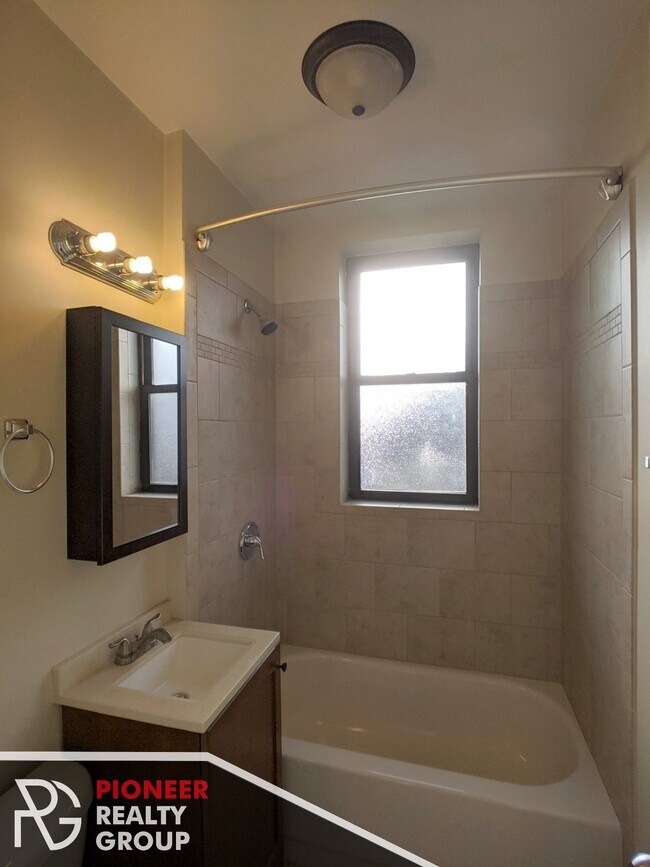 812 W Diversey Pkwy unit 818-X, Chicago, IL 60614 - photo 7