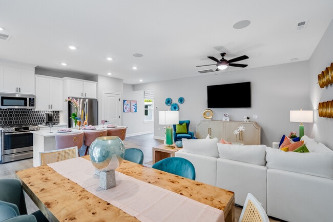 hj-nc-raleigh-forestville-station-willow-8737...