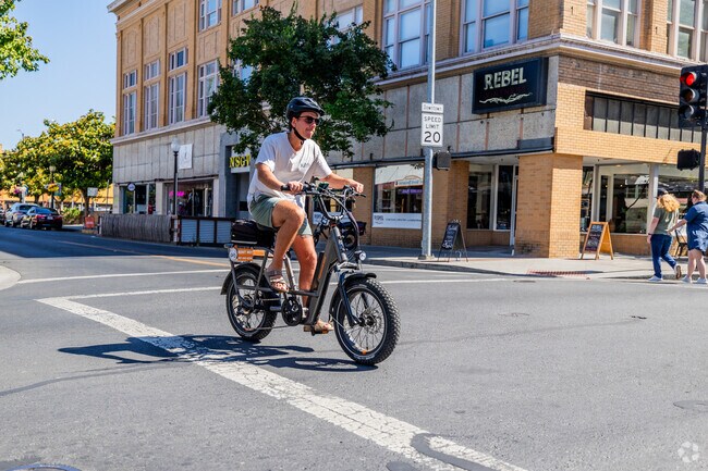 Springwood Estates is a very bike safe neighborhood.