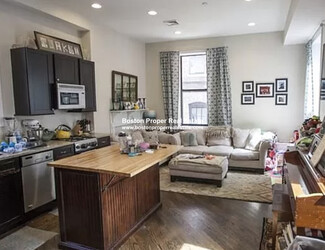22 Hancock St, Boston, MA 02114