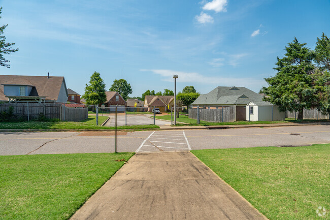 Dexter Elementary School is conveniently located next to multiple walkable neighborhoods.