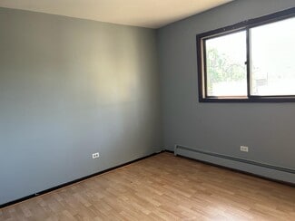 18329 West St Unit 2, Lansing, IL 60438