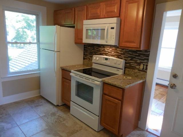 11 W Green St unit 2, Easthampton, MA 01027 - photo 1