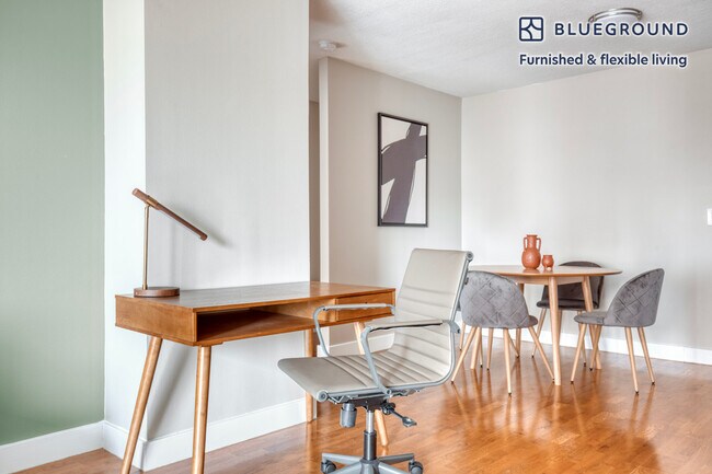 189 W 89th St unit FL11-ID1050, New York, NY 10024 - photo 4