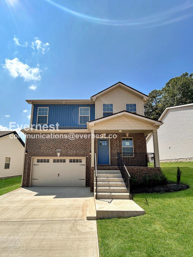 1249 Cardinal Crk Dr, Clarksville, TN 37040