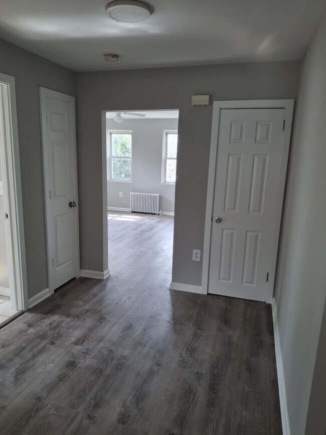 2025 Renovated Apartments in Collingswood ($1,400+), Collingswood, NJ 08108 - photo 6