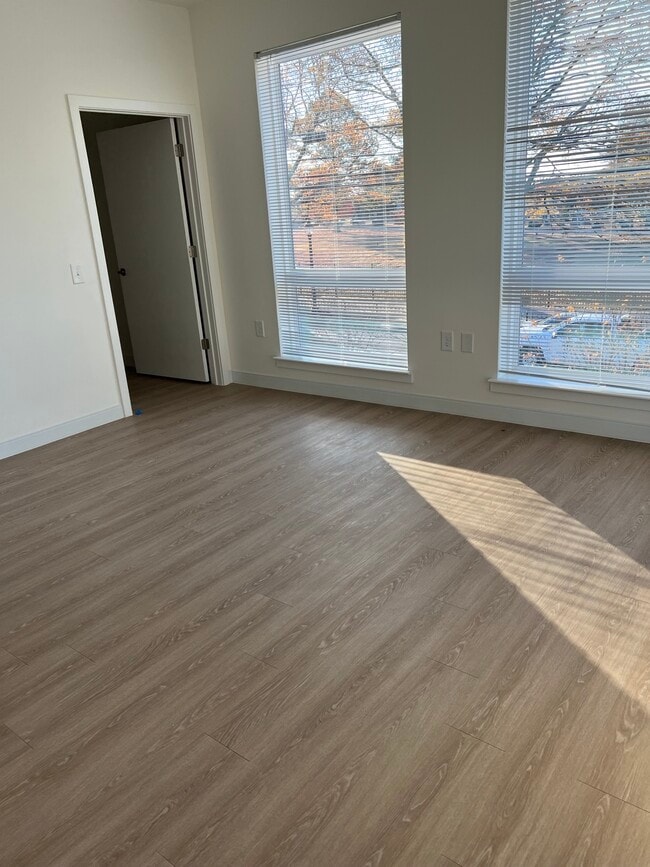 Residences at Westview, Atlanta, GA 30310 - photo 6