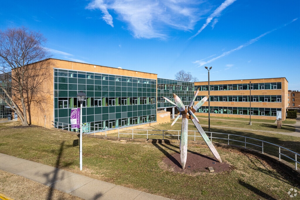 The Charter School of Wilmington is a college prep charter high school in the Westmoreland area.