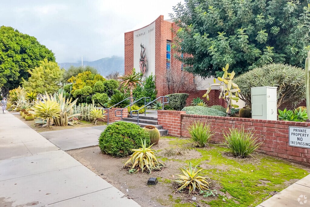 Glendale Pacific Montessori Elementary School