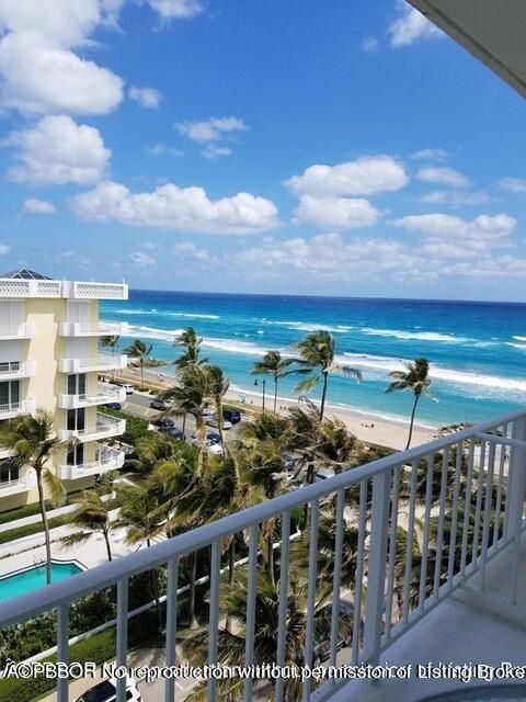 Winthrop House unit 7, Palm Beach, FL 33480 - photo 6