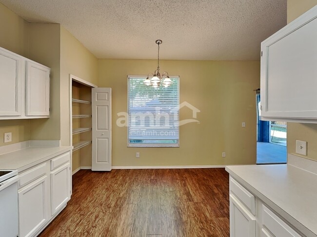 503 Greg St, Valrico, FL 33594 - photo 3