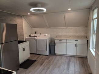 39 Garfield St Unit 4, Westbrook, ME 04092